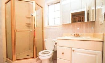 Large and spacious home located in Midtown Palo Alto! 3