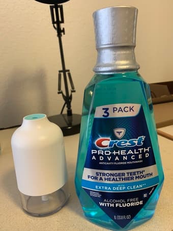 humidifier + Crest mouthwash 1
