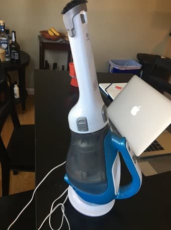 Handheld cordless vacuum 1