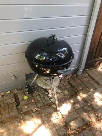 Weber BBQ grill 1