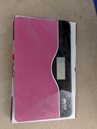 Digital weighing scale in kg 1