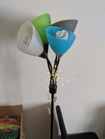 STANDING LAMP BULBS INCLUDED 1