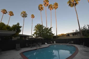 Bedroom available in Spacious 2BR in Palo Alto 1