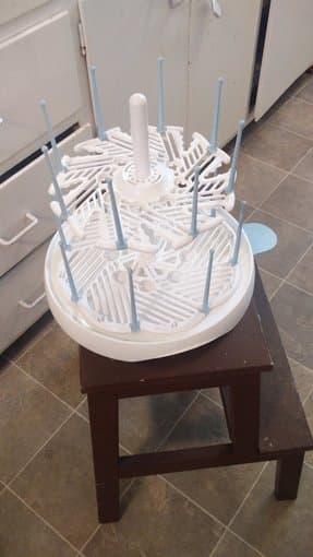 Feeding bottle warmer, sterilizer and drying rack with feeding bottles 2