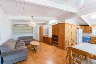 Room for rent in nice Palo Alto home 3