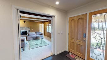 Beautiful house looking for housemate! 1