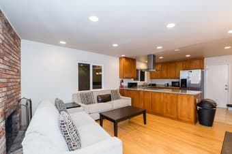 Perfectly located Mountain View house has room for rent 2