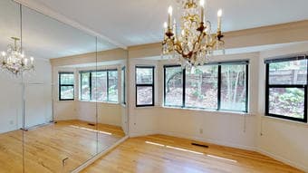 Beautiful house looking for housemate! 2