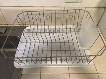 Rubbermaid dish drainer and drain board 1