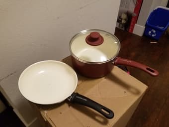 Kitchen item: Brand New - Greenlife sauce pan and saucepan 1