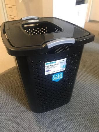 Laundry basket / hamper 1