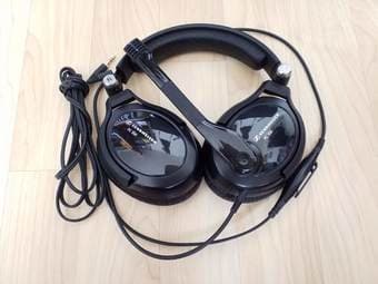 Plantronics BackBeat PRO Wireless Noise Cancelling & Sennheiser PC350 1