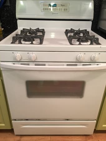 FREE - dishwasher and gas range. Must be picked up on Sept. 24! 1