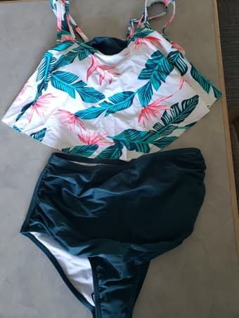 Two-piece swimsuits - size small 1