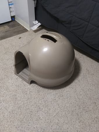 Dome cat litter box 2
