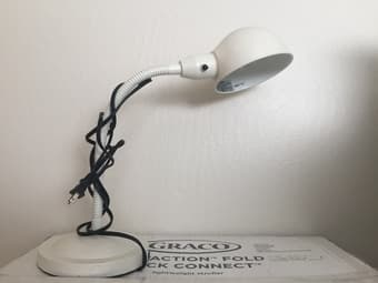IKEA study light + bulb 1
