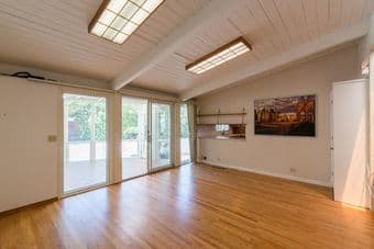 Room for rent in nice Palo Alto home 1