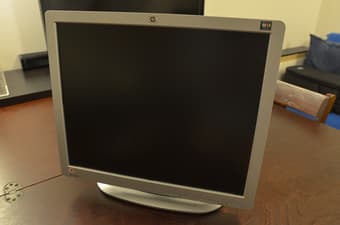 17" LCD monitor 1