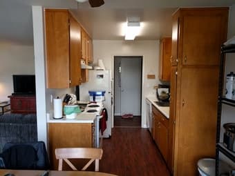 Master bedroom with private bathroom open in a 3BR/2BA apartment in PA 3