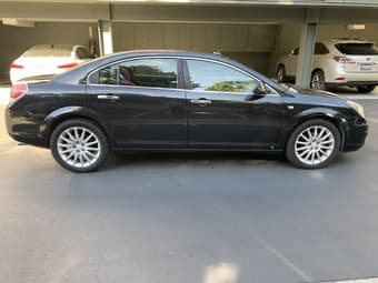 2009 Saturn Aura XR Sedan 4D 3