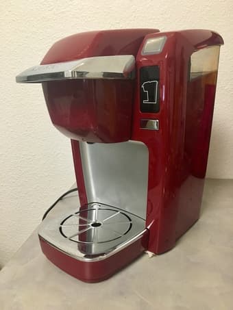 Keurig K-Mini Plus (K15 red) 1
