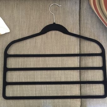 Hangers 3