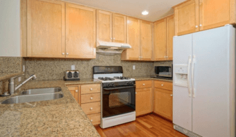 Looking For 3rd Roomate 1