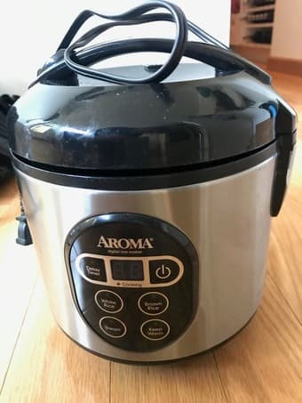 Small Rice Cooker 1
