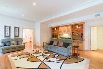 Spacious, beautiful home in the heart of Redwood City 3