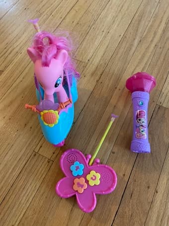 My Little Pony Scooter and toy 1