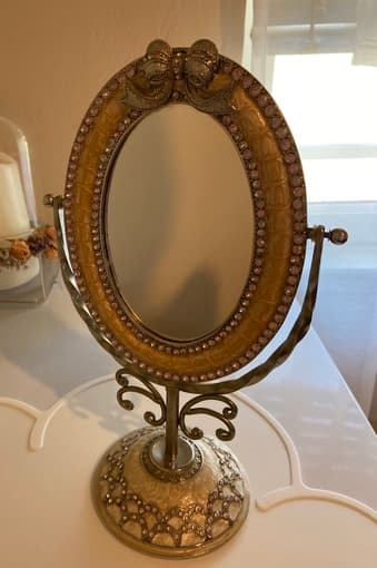 Princess mirror 1
