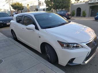 Lexus CT200H F-Sport - 2016 - Great Condition 3