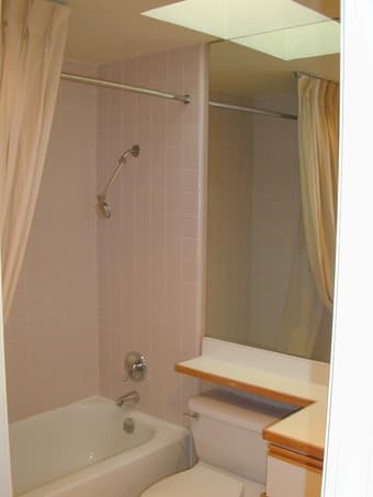 Beautiful gated condo for rent 2b/2b 3
