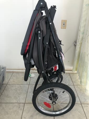 Graco Click Connect Jogger 1