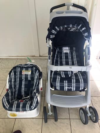 Evenflo Carseat + Stroller 2