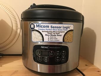 Aroma Rice Cooker for sale 1