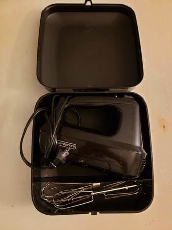 Mixer - BLACK+DECKER Lightweight Hand Mixer 1