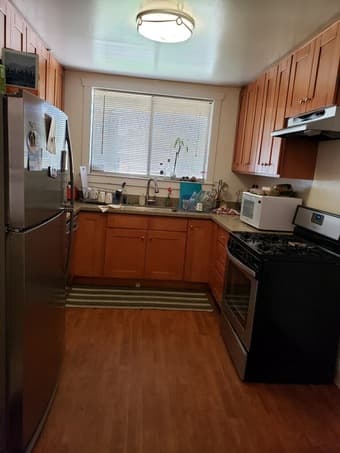 Room for rent in 4BR/2BA home (Move in 11/21) 2