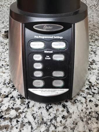 Crush Blender (6-Cup) - perfect for smoothies! 2