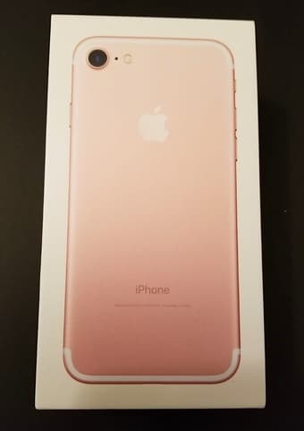 iPhone 7 Rose Gold 128 GB UNLOCKED 3