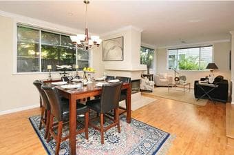 1 bed+private bath, available Jan 1 2