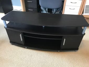 TV Stand, Large and Low-set (Black Color) 2