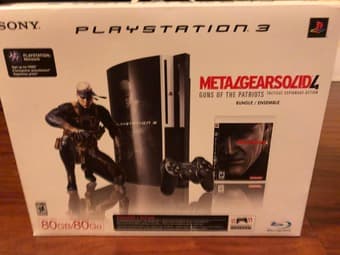 PLAYSTATION 3 - BACKWARDS COMPATIBLE + 4 CONTROLLERS + 40 GAMES 1