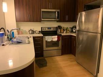 Room share in Marquis apartment complex for single female 3