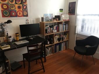 Spacious bedroom in cozy townhouse near 24th/Mission Bart 2