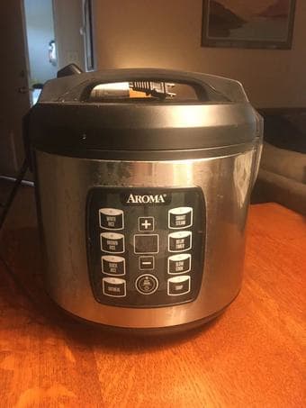 Leaving Sale: Instant Pot 1