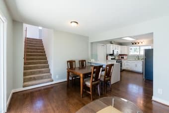 Cozy home with a spacious backyard in one of Redwood City! 1