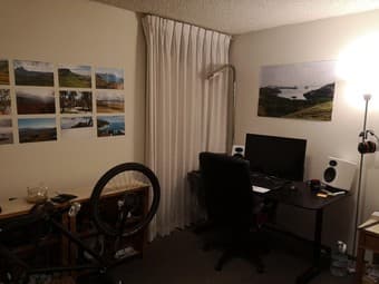 Dec-Mar sublet, furnished, on-campus housing. Stanford affiliation req 2