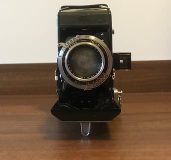 Zeiss Ikon Ikonta 521/2 Compur 2