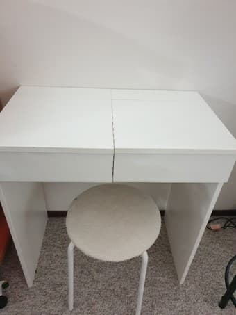 IKEA dressing table 1
